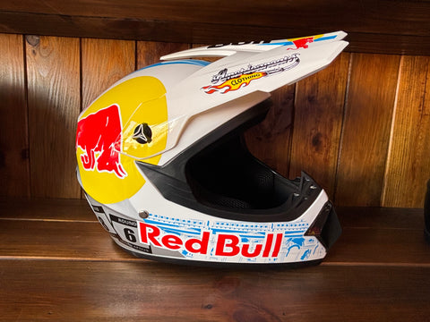 Capacete Red Bull Motocross Bmx Downhill Skate Radical Sports Helmet