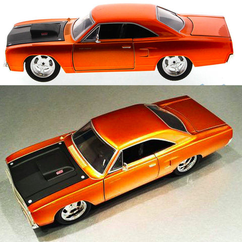 Miniatura 1:24 Plymouth 1970 Road Runner Fast Furious
