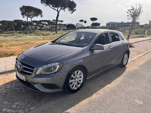 Mercedes-Benz Class A CDI 180 W176