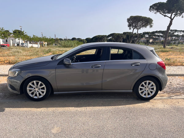 Mercedes-Benz Class A CDI 180 W176