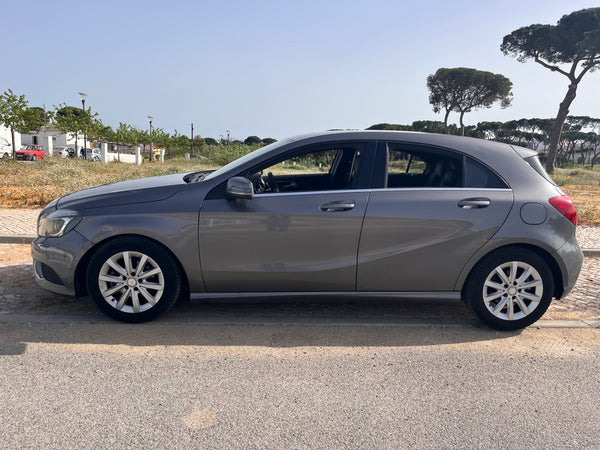 Mercedes-Benz Class A CDI 180 W176