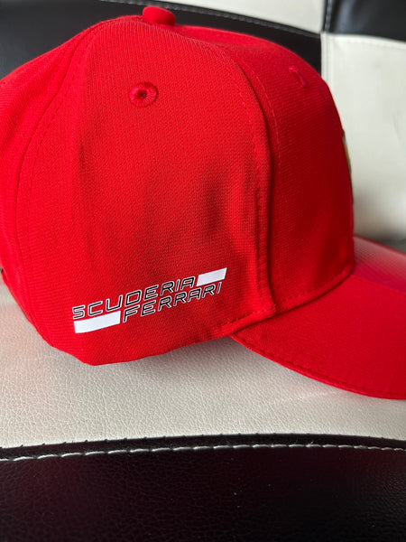 Boné Ferrari Trucker Cap Snapback Hat Gorra