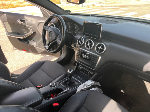 Mercedes-Benz Class A CDI 180 W176