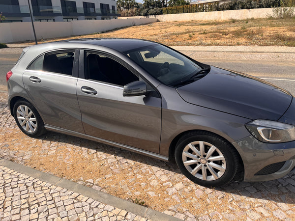 Mercedes-Benz Class A CDI 180 W176