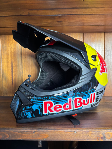 Capacete Redbull Preto
