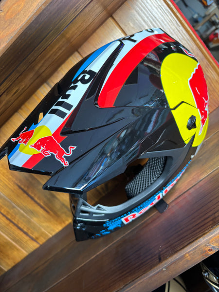Capacete Redbull Preto