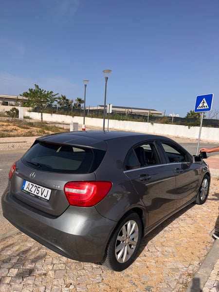 Mercedes-Benz Class A CDI 180 W176