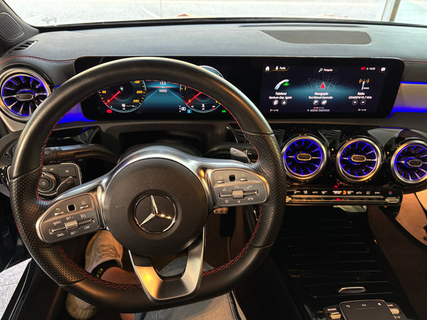 Mercedes-Benz CLA 180 Sedan AMG