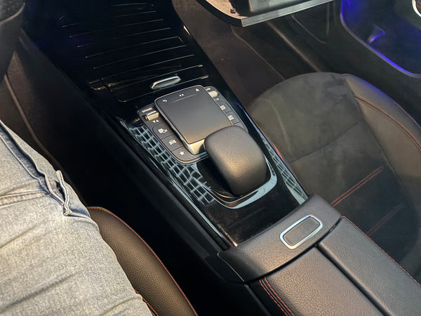 Mercedes-Benz CLA 180 Sedan AMG