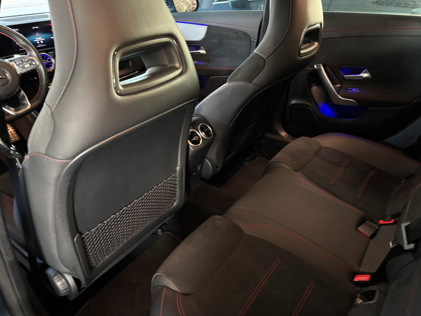 Mercedes-Benz CLA 180 Sedan AMG