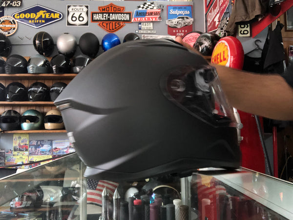 Capacete Givi Black Matte